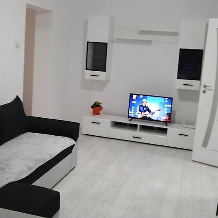 Apartament Apartament Jassy Zewnętrze zdjęcie